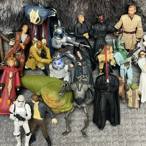 25 Star Wars Keychain Action Figure Collection - Picture 4 of 16